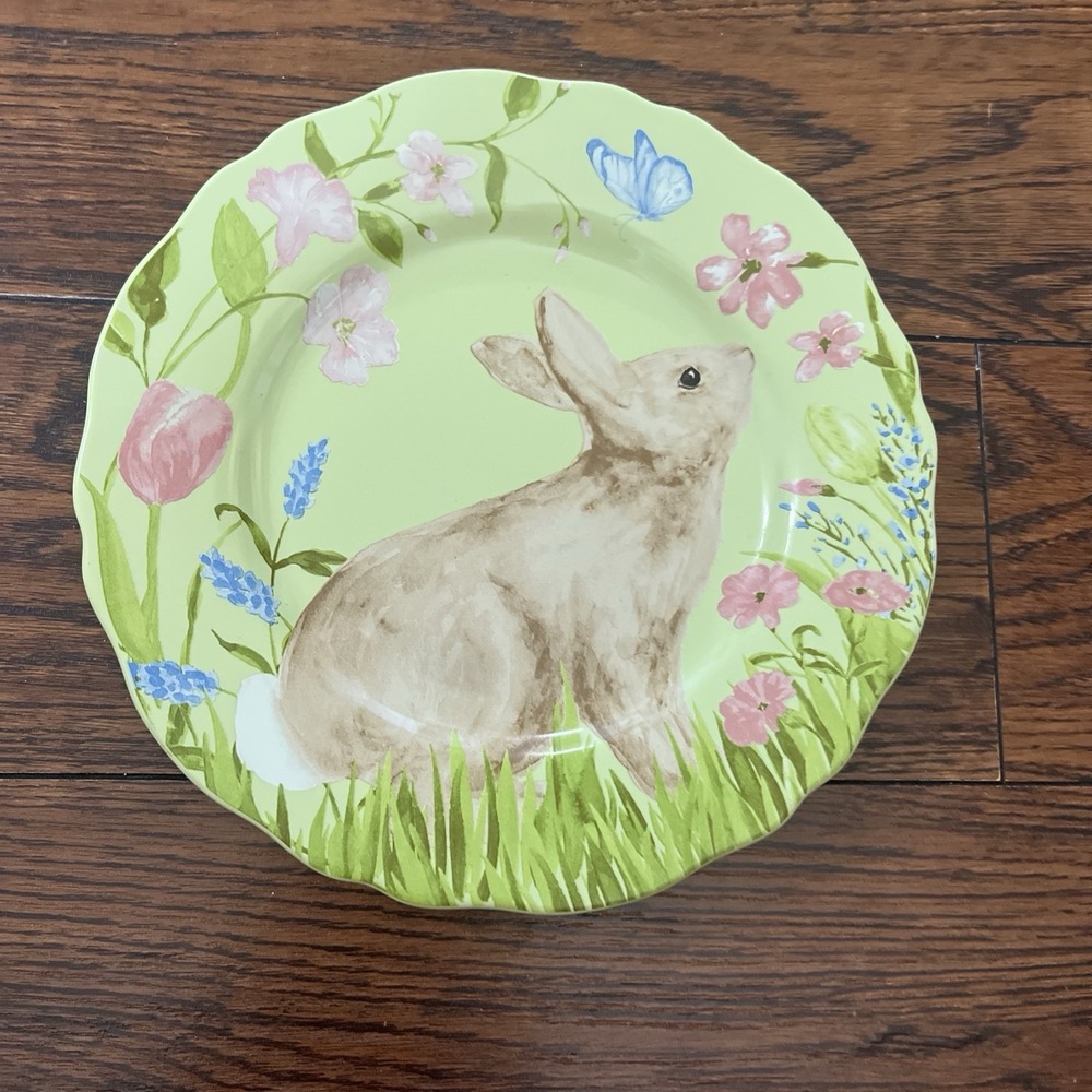 Linden Street Easter Bunny Floral Green Plate Scalloped Edge